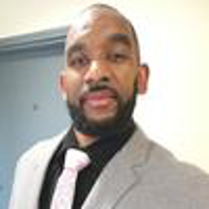 Ménage, cuisine, repassage, entretien de l'intérieur et des extérieurs font partie de mes compétences.