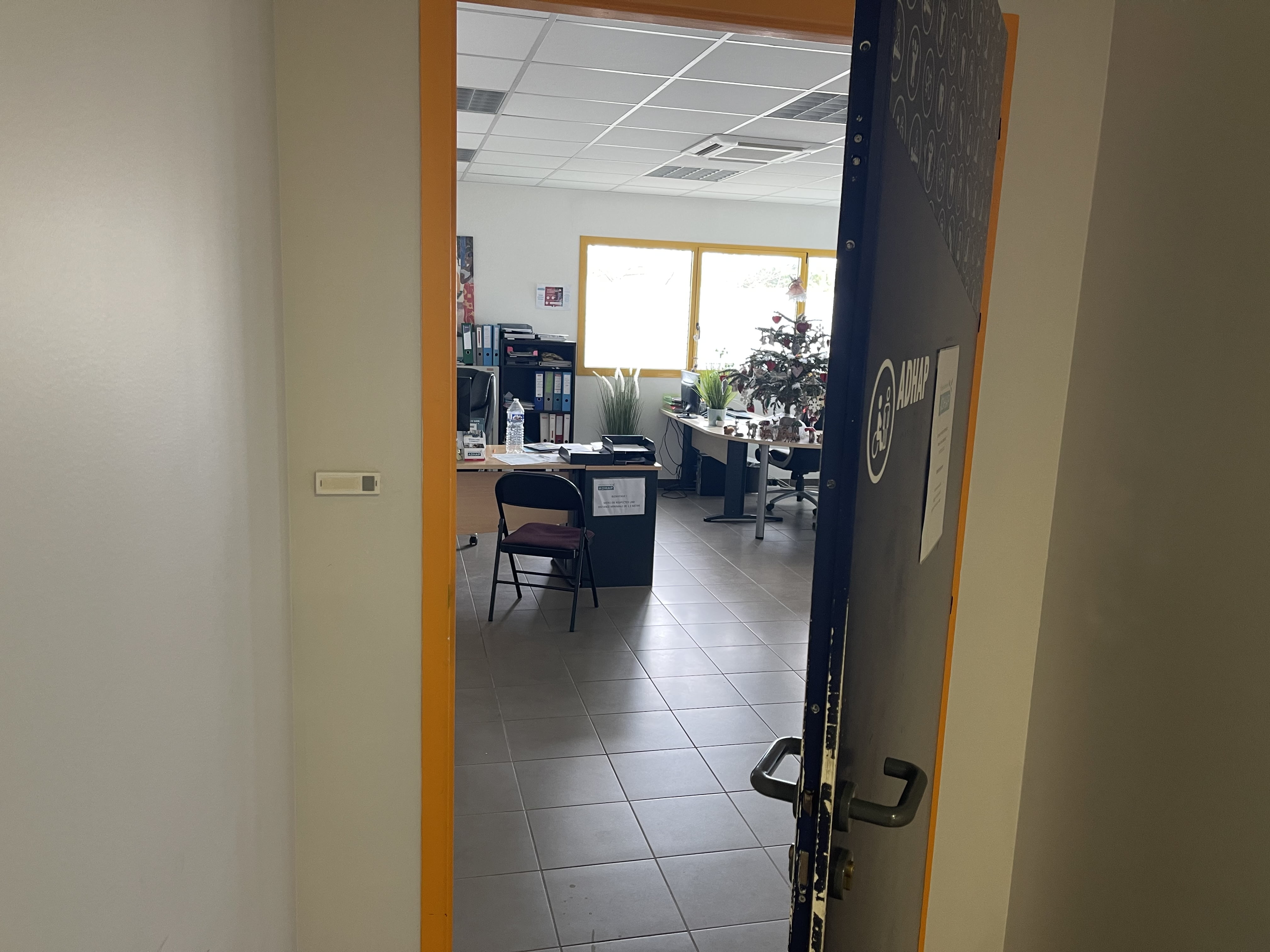 image 2 de Adhap Aidologie