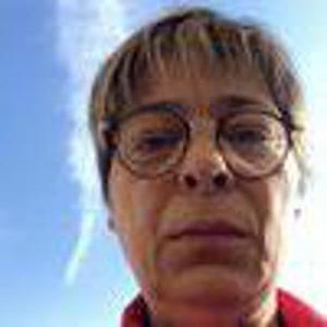 Je propose mes services en tant que ménagère