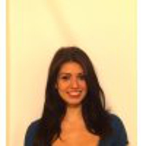 Baby-sitter très souriante à Strasbourg