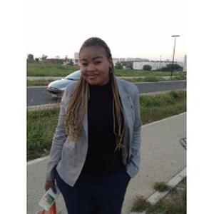 Mélina, 23 ans, assistante de vie aux familles