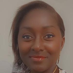 employée polyvalent