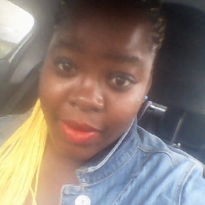 Baby-sitter recherche des enfants à garder