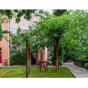 Entre campagne et collines, découvrez La Provençale !