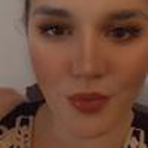 Aide soignante diplômée d’état