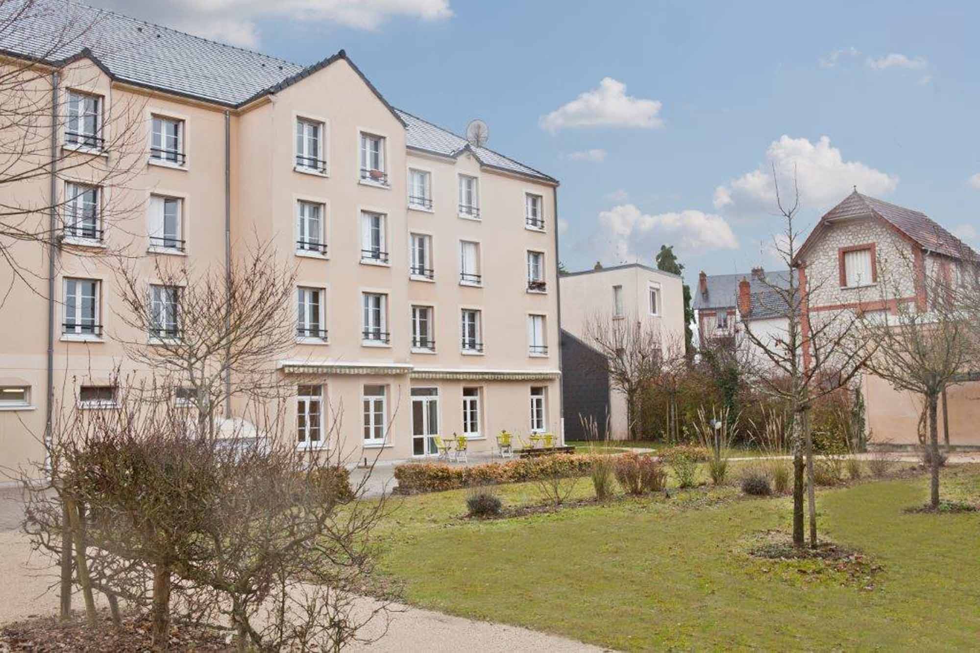 image 6 de EHPAD Rives du Puiseaux