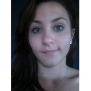 Recherche d'un poste d'esthéticienne pour une jeune femme très motivée!