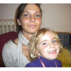 Baby sitter, disponible en JUIN et JUILLET