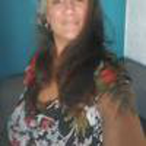 Julie, 45 ans, auxiliaire de vie