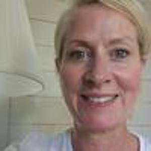 AUXILIAIRE DE VIE A  BENNECOURT ET ALENTOURS