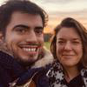 Recherche Garde d'Enfants - Jumelles 10 mois