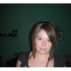 je souhaiterais garder vos enfants en soirée ainsi que le week end