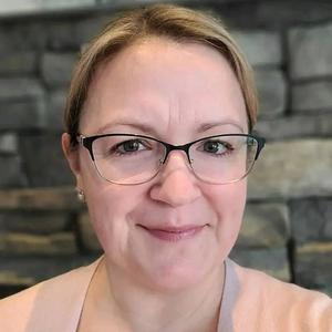 BESOIN DE FEMME DE MENAGE