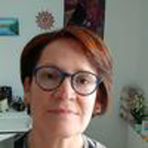 A votre service et pour vos besoins