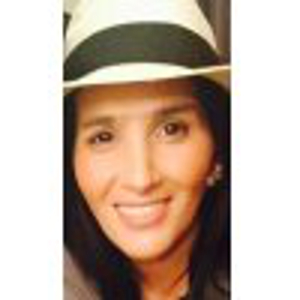 NADIA, 47 ans, propose aide aux personnes âgées