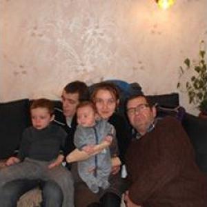 Assistante de vie propose ses services aux personnes âgées