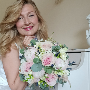 🎹 Piano &amp; Chant à domicile — Larisa 🎤