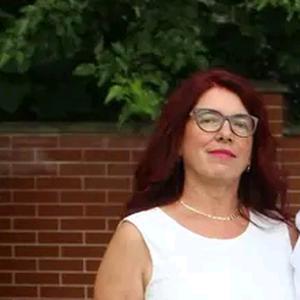 JE CHERCHE UNE FEMME DE MENAGE