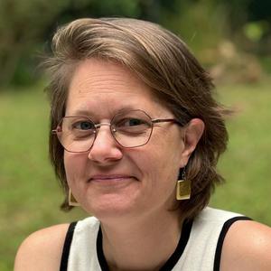 Animatrice et accompagnatrice à domicile