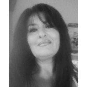 Mounia, 44 ans cherche quelques heures de ménage