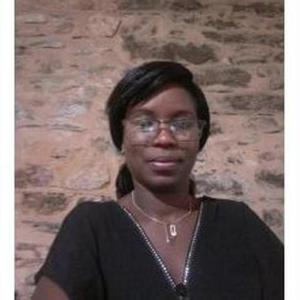 Mamet, 40 ans cherche quelques heures de ménage