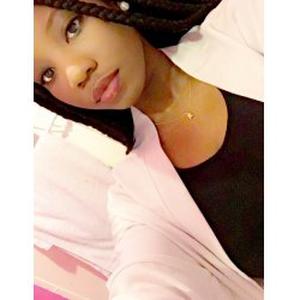 Rachelle, 20 ans cherche des heures de ménage