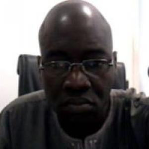 Je suis disponible pour garder des enfants