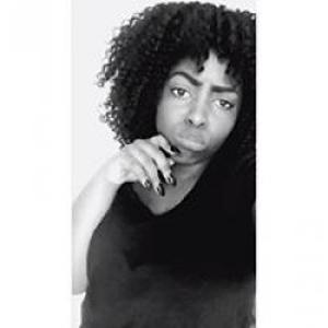 Fiona, 18 ans coiffeuse