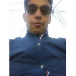 Hacene, 31 ans donne des cours d'arabe