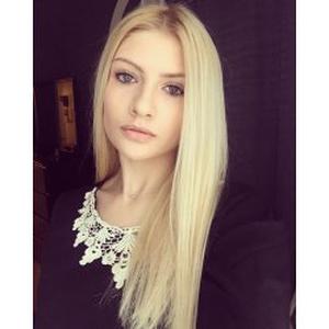 Diana, 19 ans cherche à garder des enfants