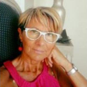 Marie Thérèse, 61 ans, propose garde d'enfants