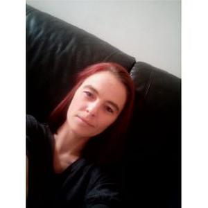 Sabrina, 37 ans femme de ménage disponible de suite