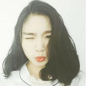 Jiarui, 20 ans donne des cours de chinois