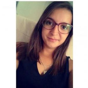 Emilie, baby-sitter sérieuse pour vos enfants