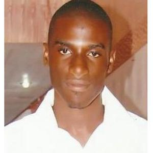 Mbaye Kebe, 25 ans aide aux devoirs 