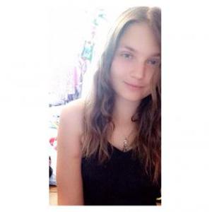 Oceane, 16 ans baby-sitting