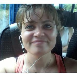 Florina, 28 ans, propose aide aux personnes âgées