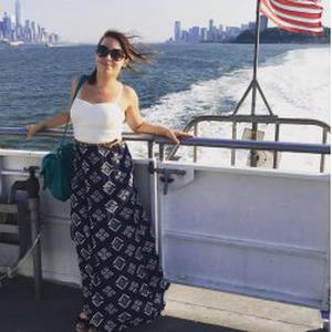 Manon, 24 ans propose garde d'enfants, baby stitting, entretien de la maison,...