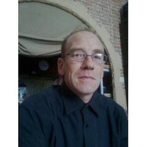 Nicolas propose des services de jardinage