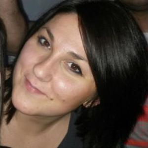 Hanna, 28 ans aide au quotidien