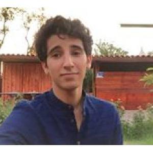 Yasser, 21 ans, donne des cours de maths