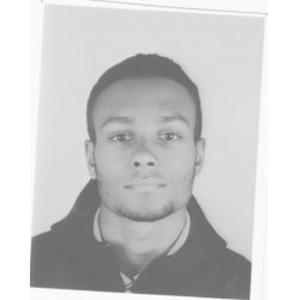 Romain, 21 ans, jardinage, entretien espaces verts