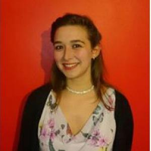 Jennifer, 25 ans, propose garde d'enfants