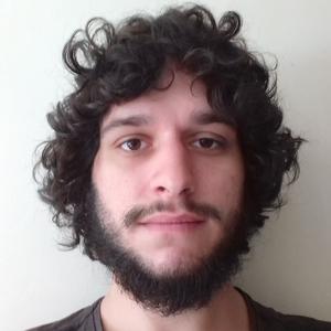 Julien, 19 ans, je suis DJ généraliste, je propose mes services ainsi que mon matériel pour l'organisation d'évènements divers ( mariages, anniversaires, etc.)