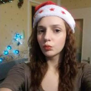 Dana, 20 ans propose de promener des animaux