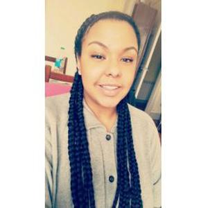 Marine, 18 ans, aide aux personnes âgées