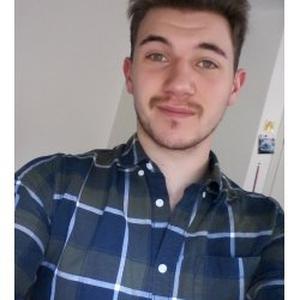 Ronan, 19 ans aide au déménagement
