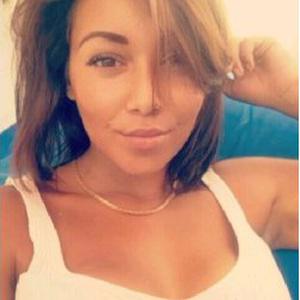Wendy, 22 ans cherche des heures de ménage