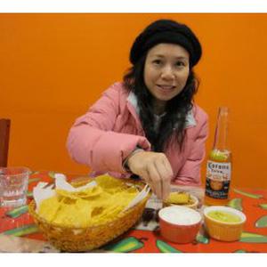 Je suis prof de chinois , je donnes des cours de chinois à Paris