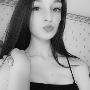 Coralie, 17 ans cherche un petit boulot